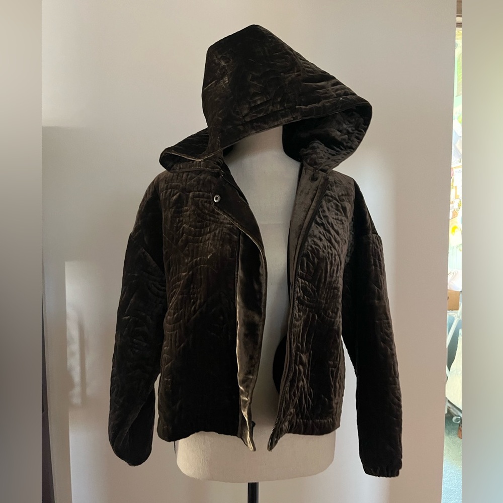Womans brown velvet quilted jacket